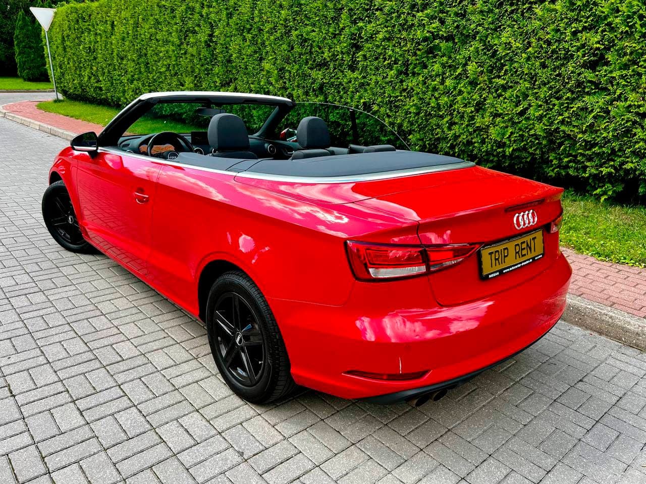 Audi A3 Cabrio фото 3