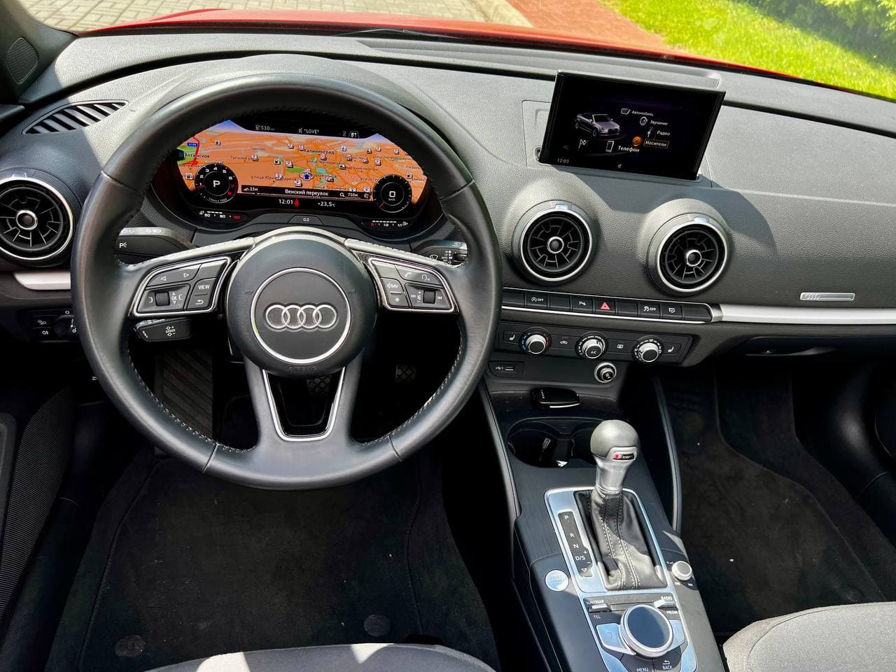 Audi A3 Cabrio фото 9