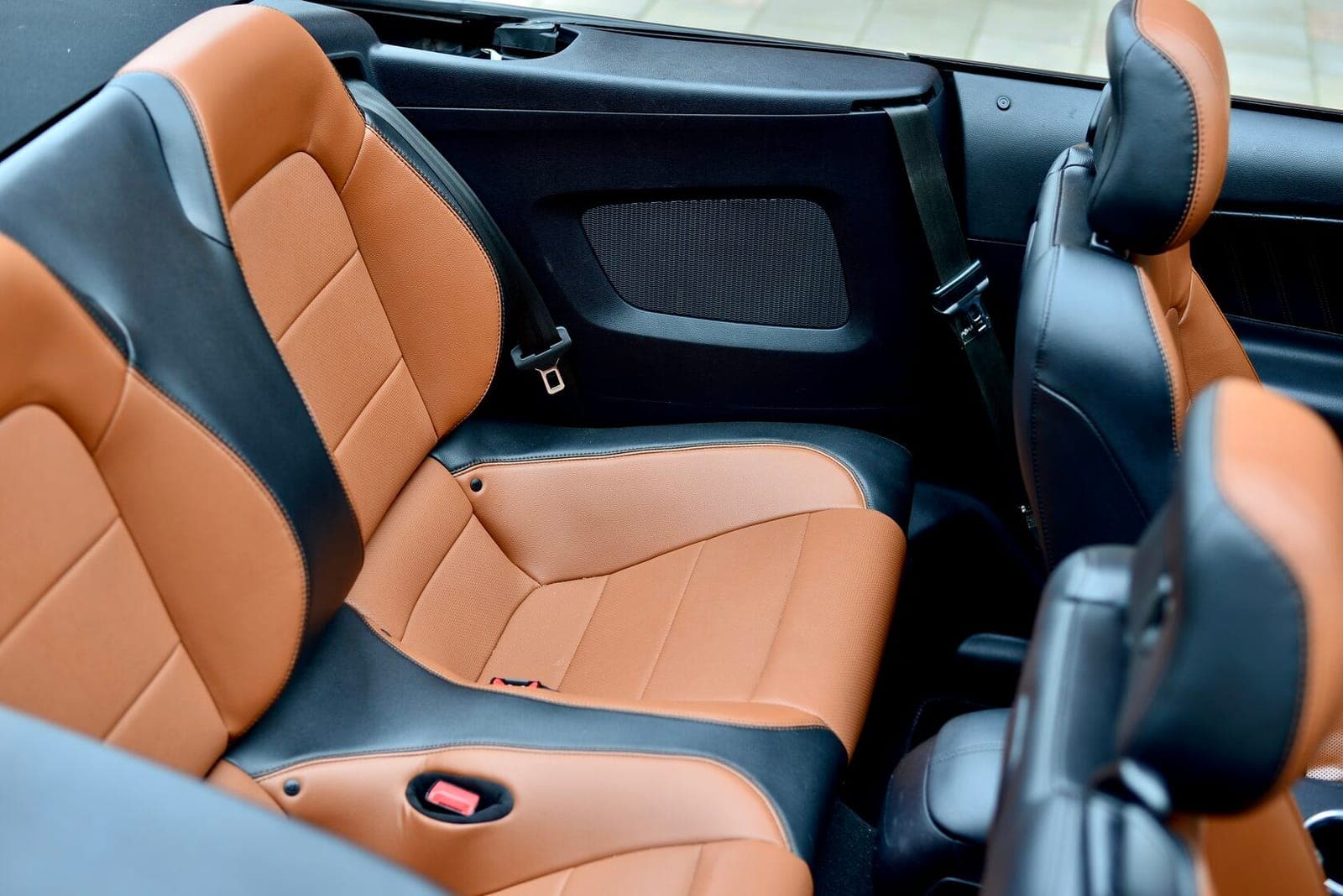 Ford Mustang фото 8
