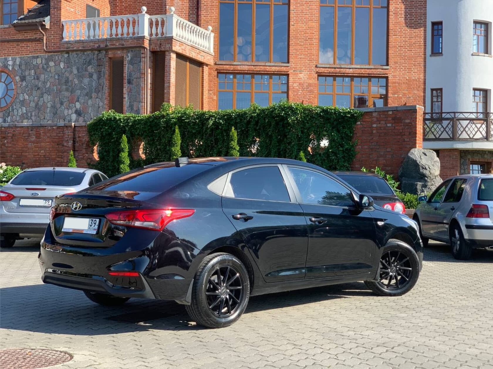 Hyundai Solaris фото 2