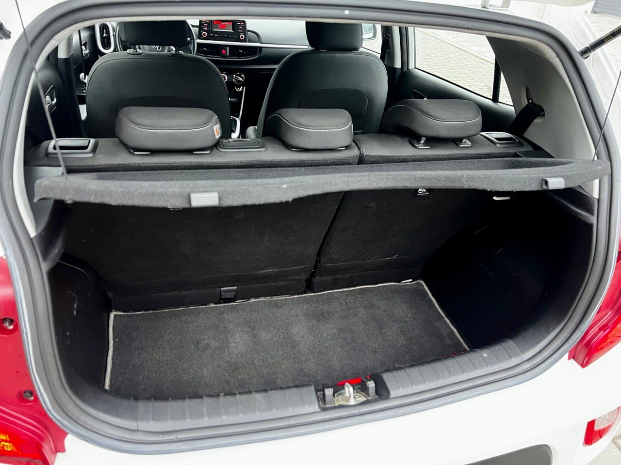 Kia Picanto фото 8