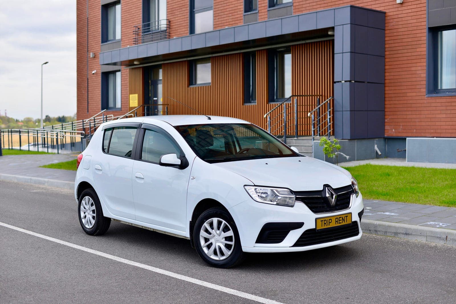Renault Sandero фото 2