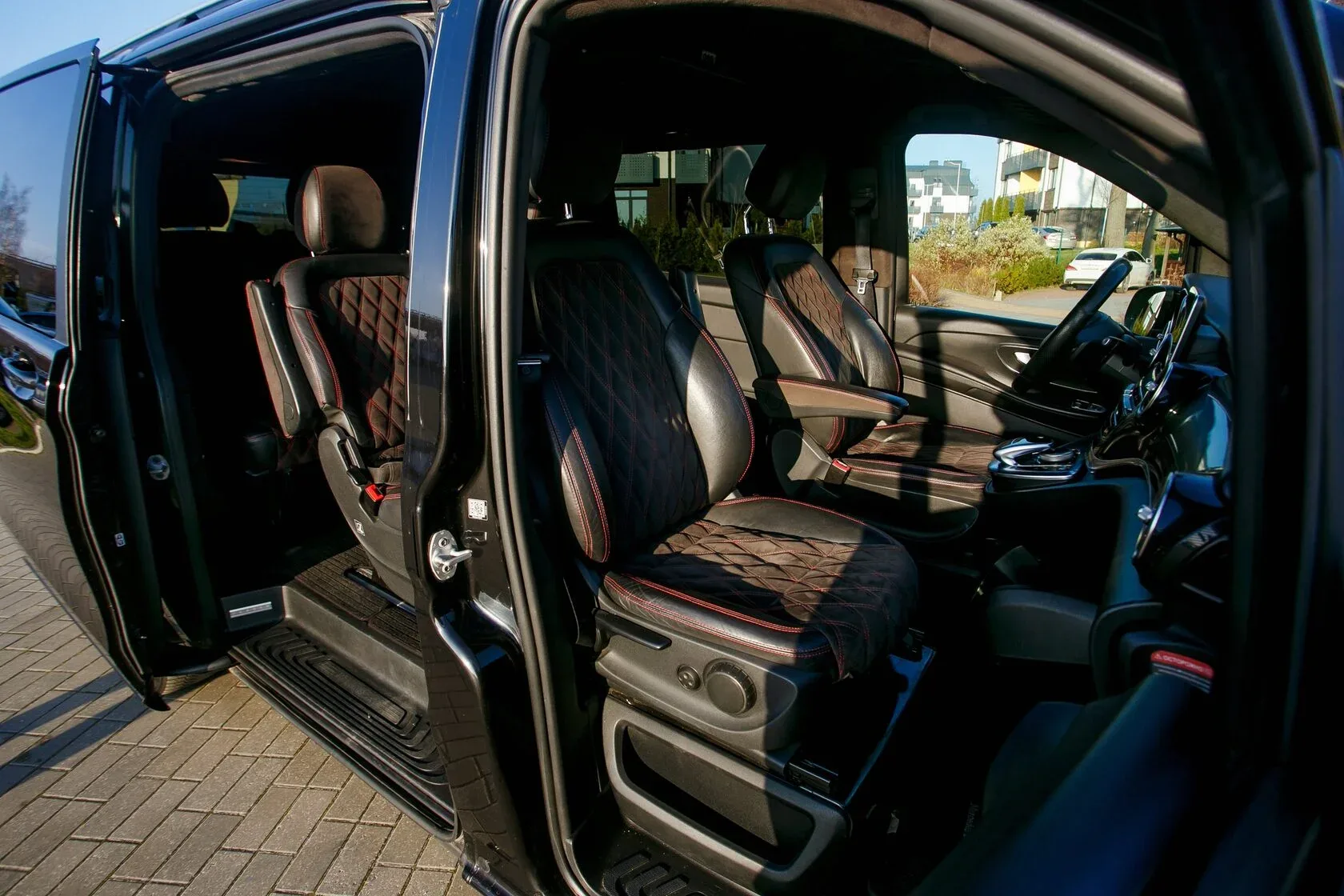 Mercedes-Benz V Class фото 8