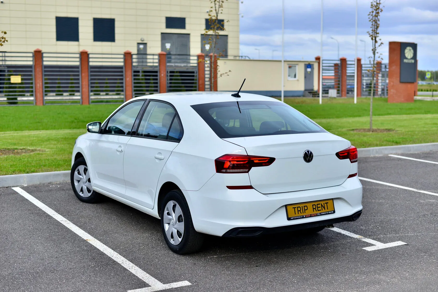 Volkswagen Polo фото 2