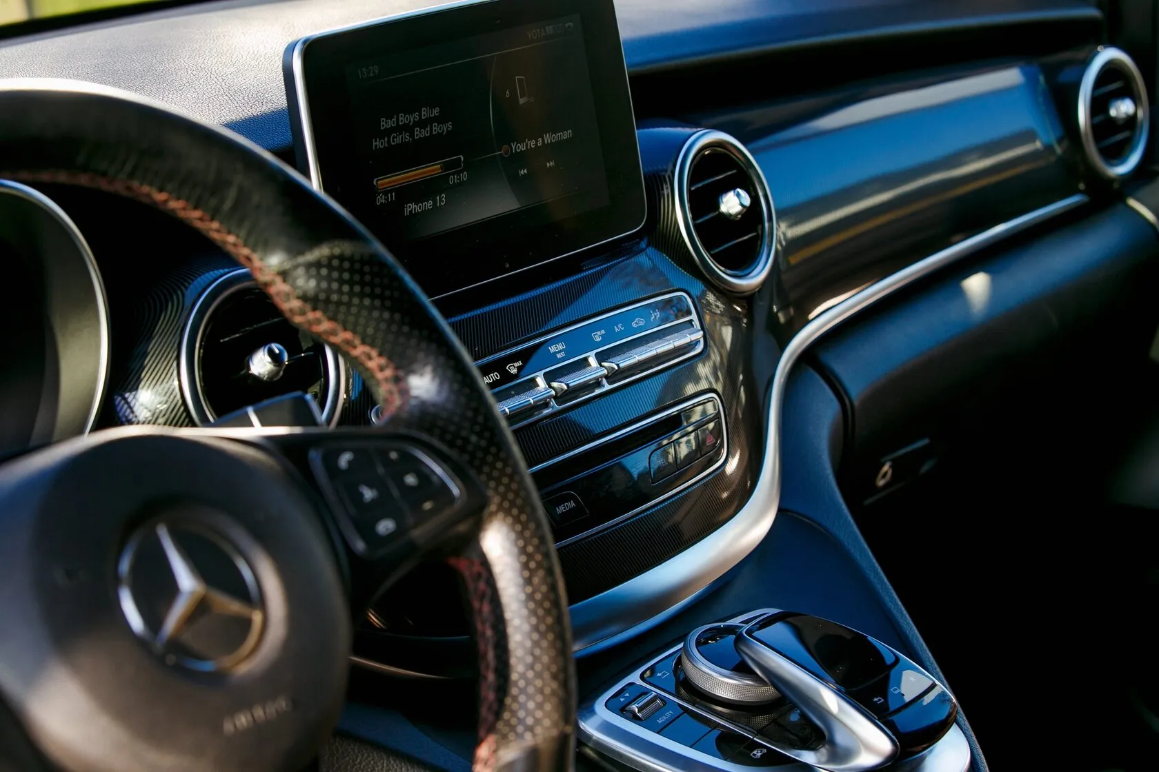 Mercedes-Benz V Class фото 10