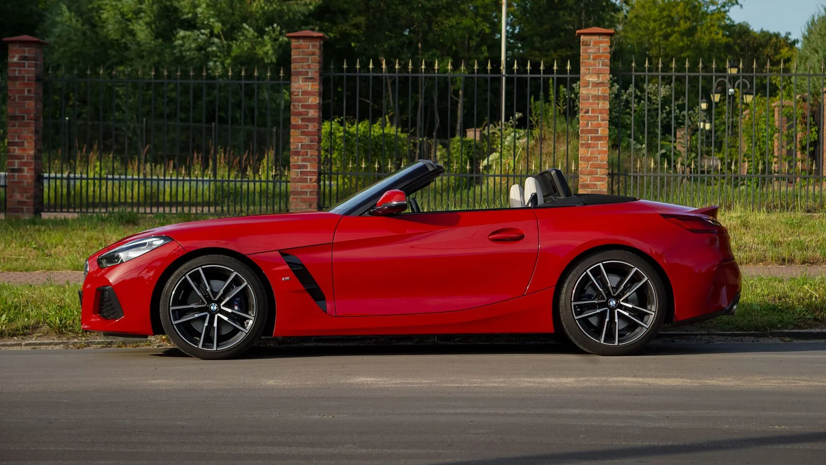 BMW Z4 фото 7
