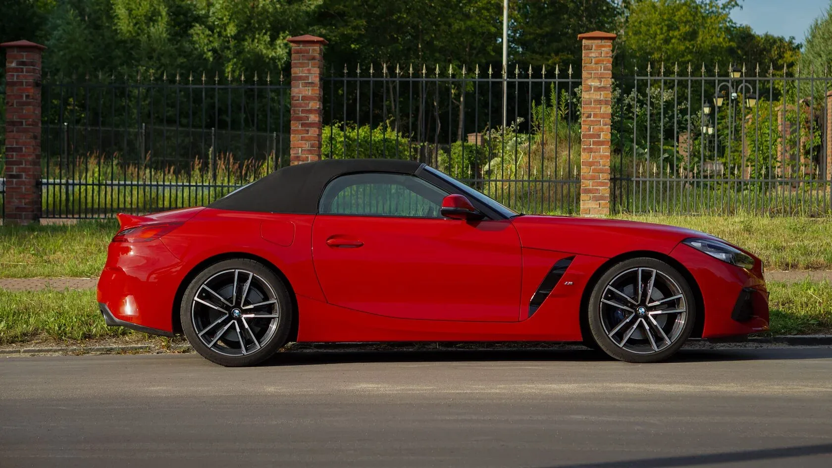 BMW Z4 фото 10