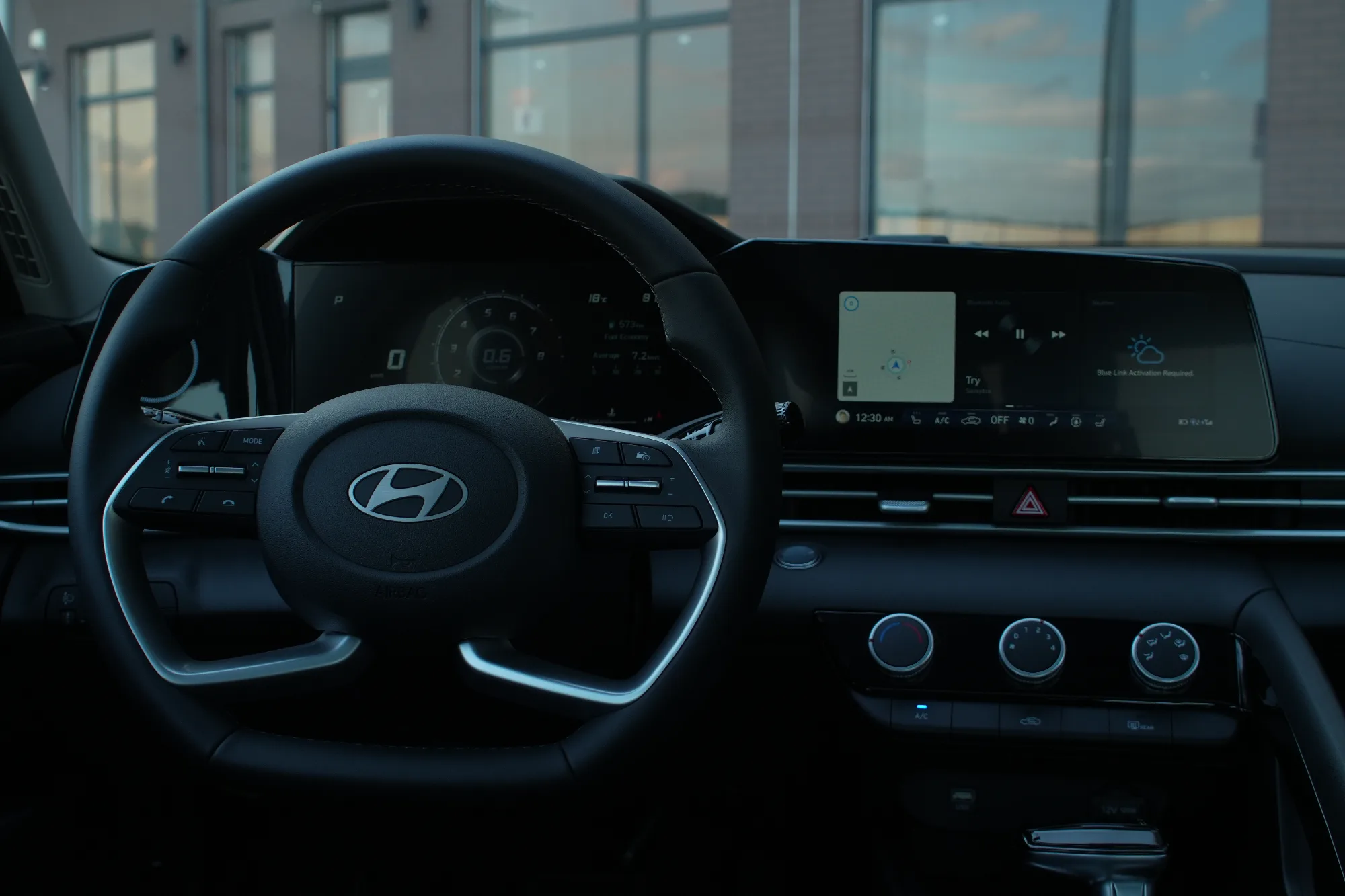 Hyundai Elantra фото 15