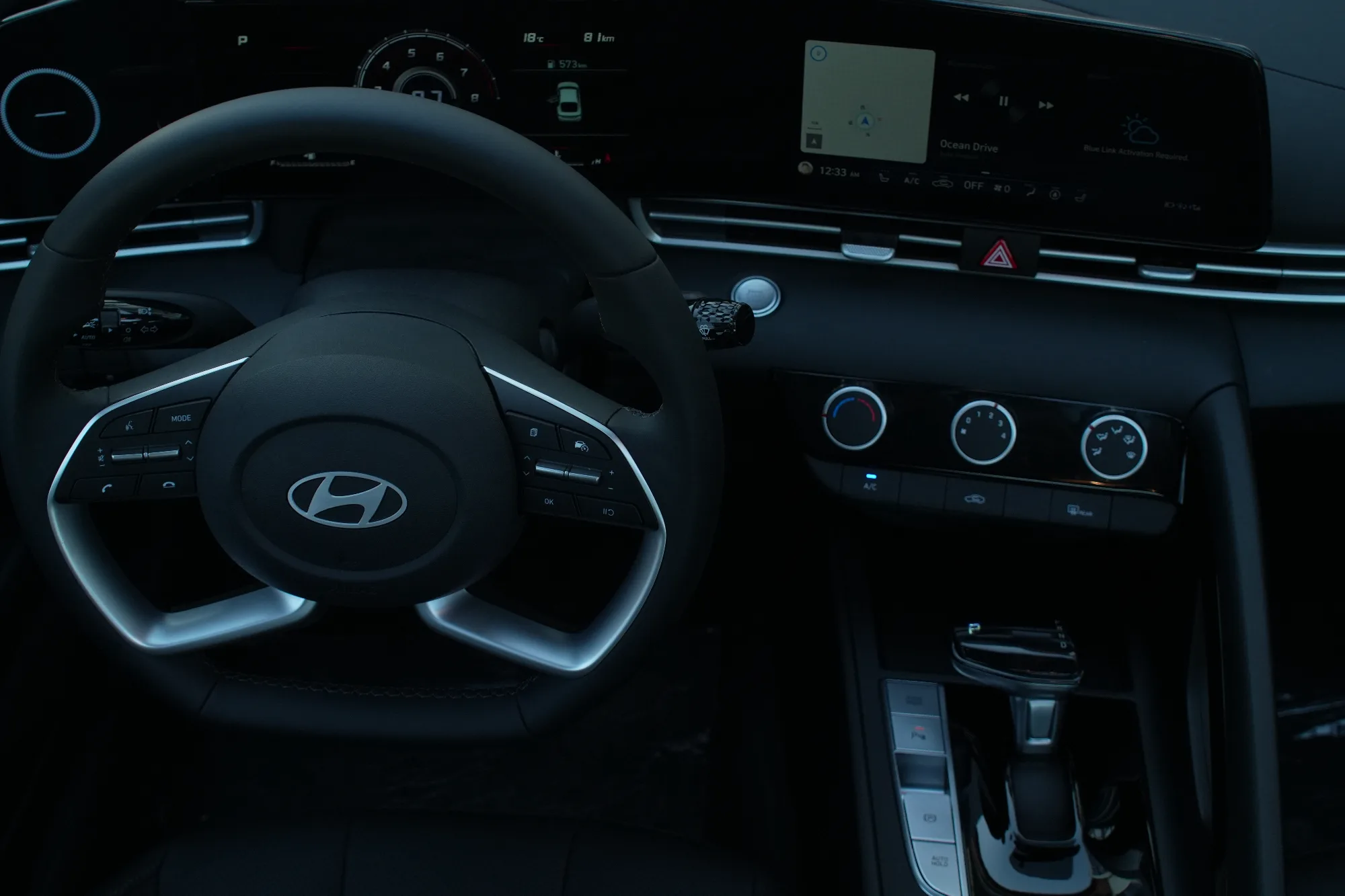 Hyundai Elantra фото 17
