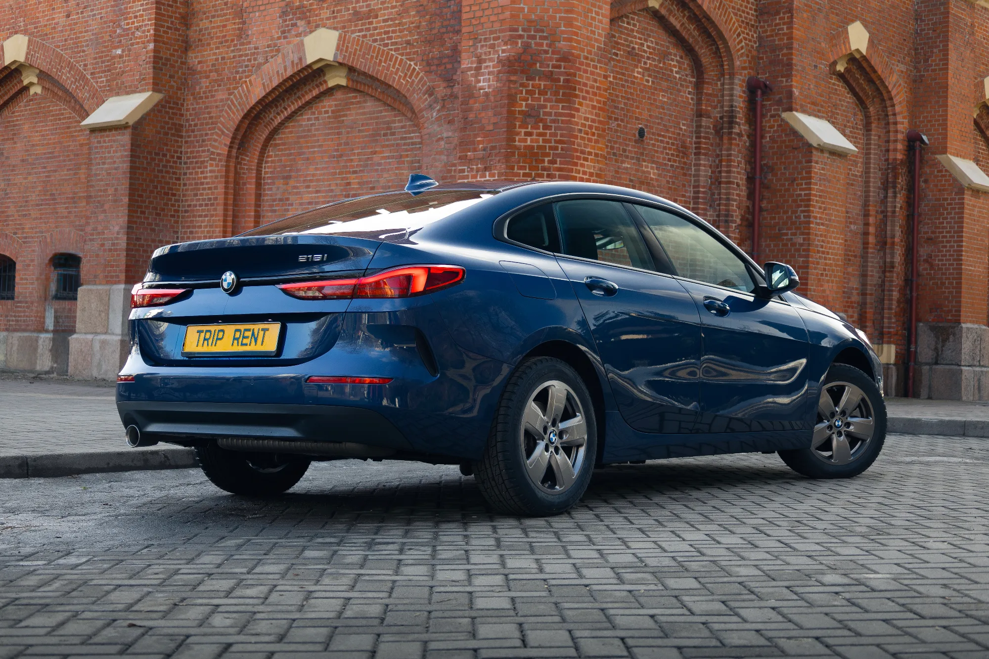 BMW 218 Gran Coupe фото 2