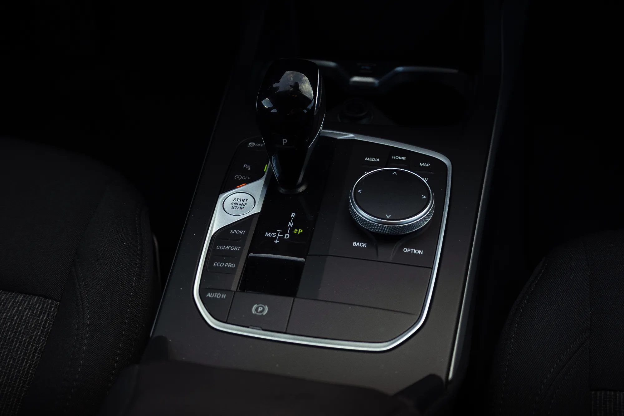 BMW 218 Gran Coupe фото 20
