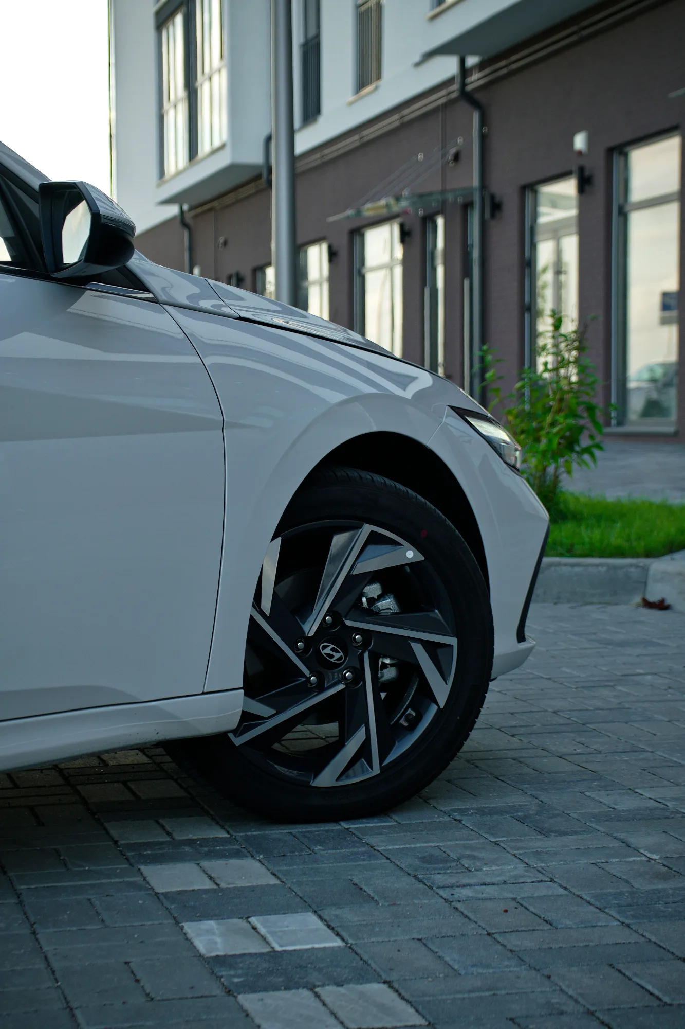 Hyundai Elantra фото 6