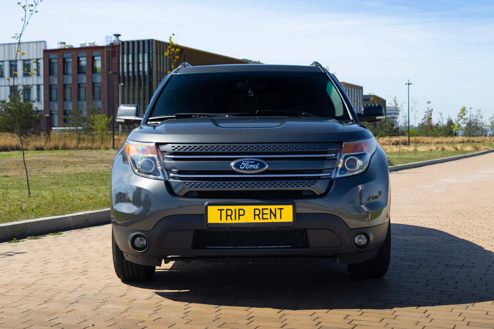 Ford Explorer фото 2