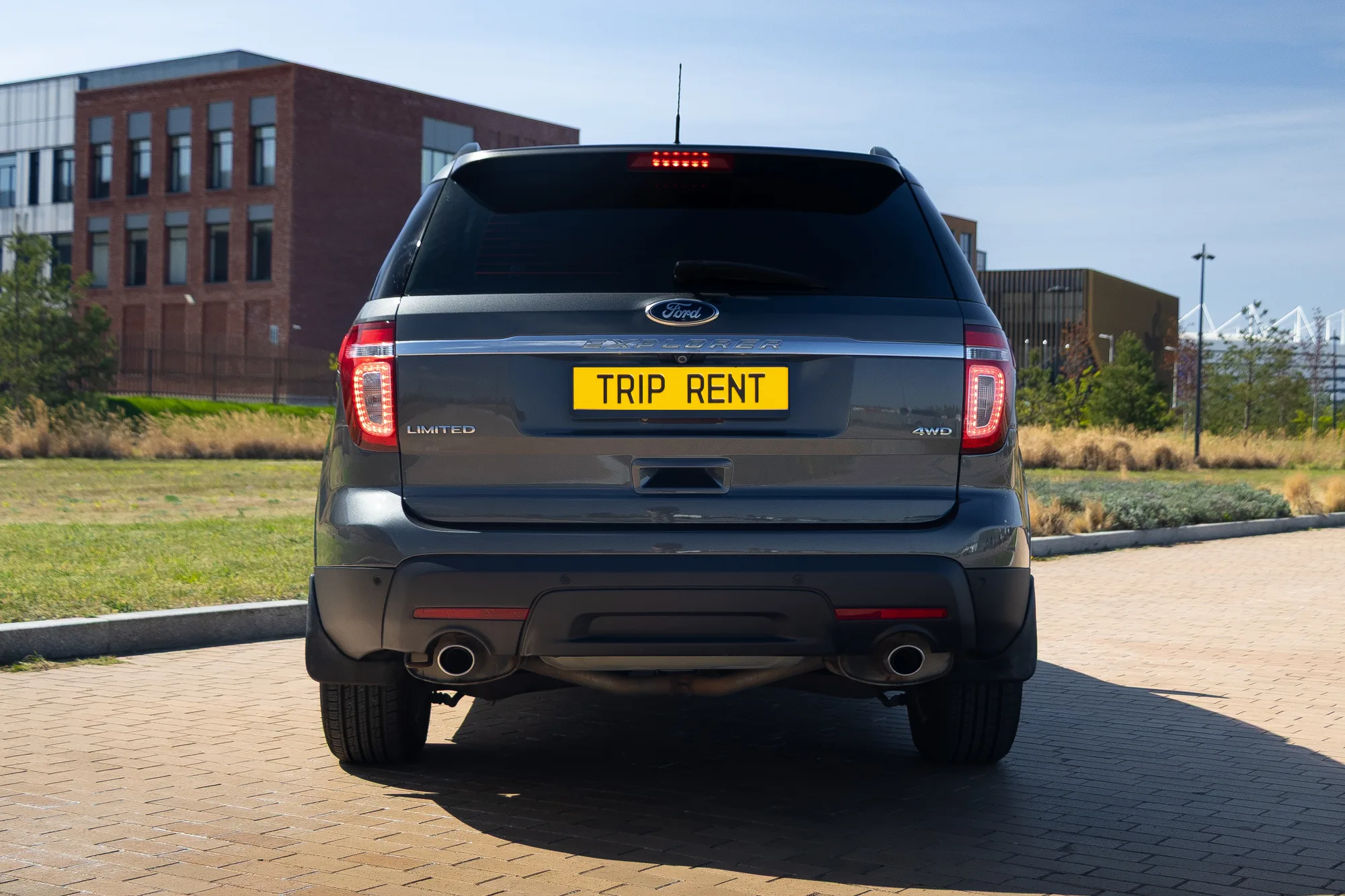 Ford Explorer фото 5