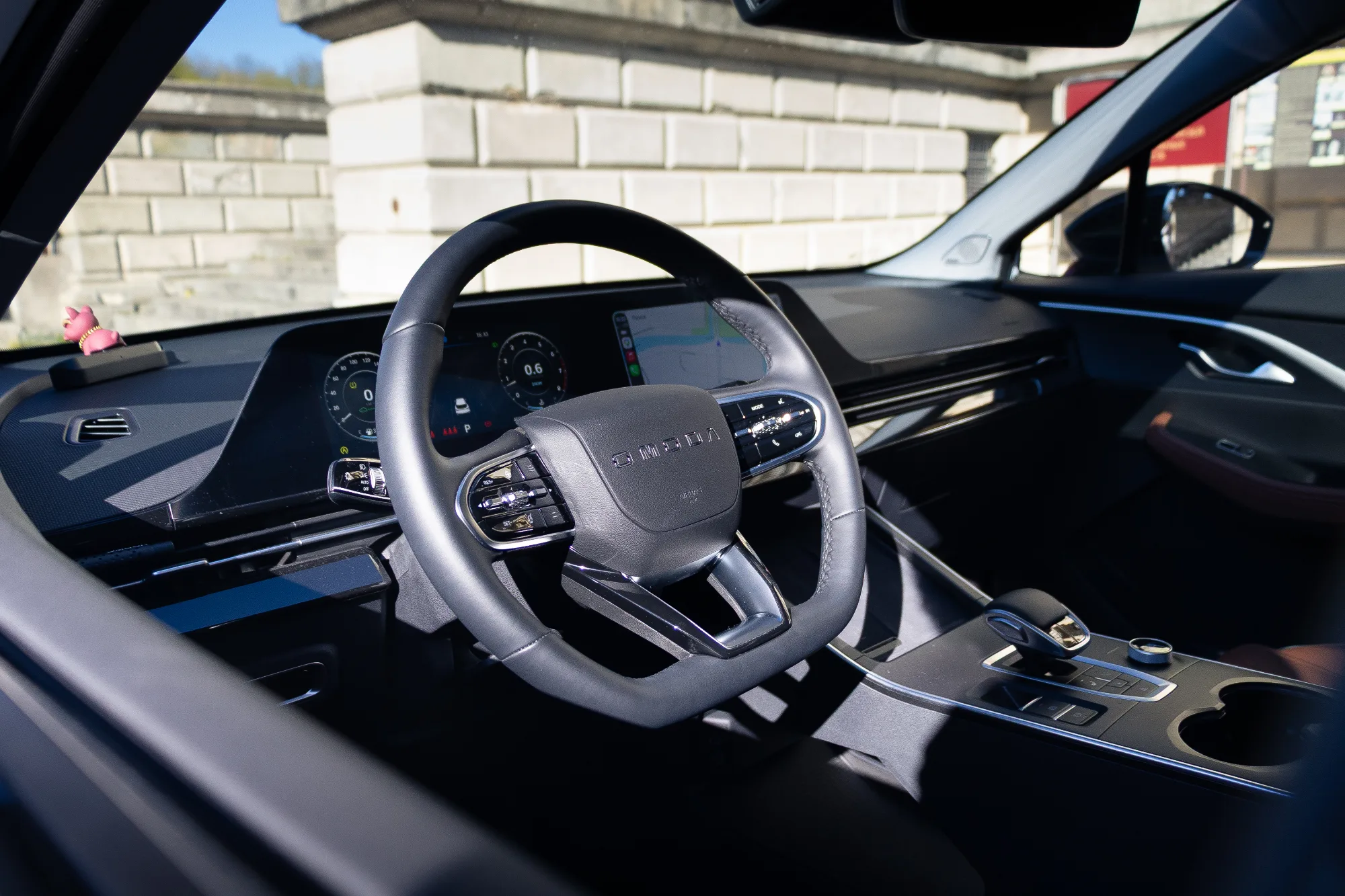 Omoda C5 фото 15