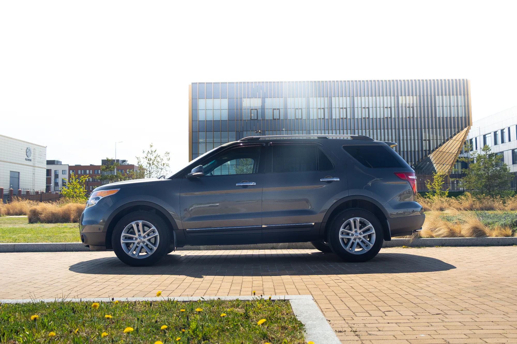 Ford Explorer фото 6