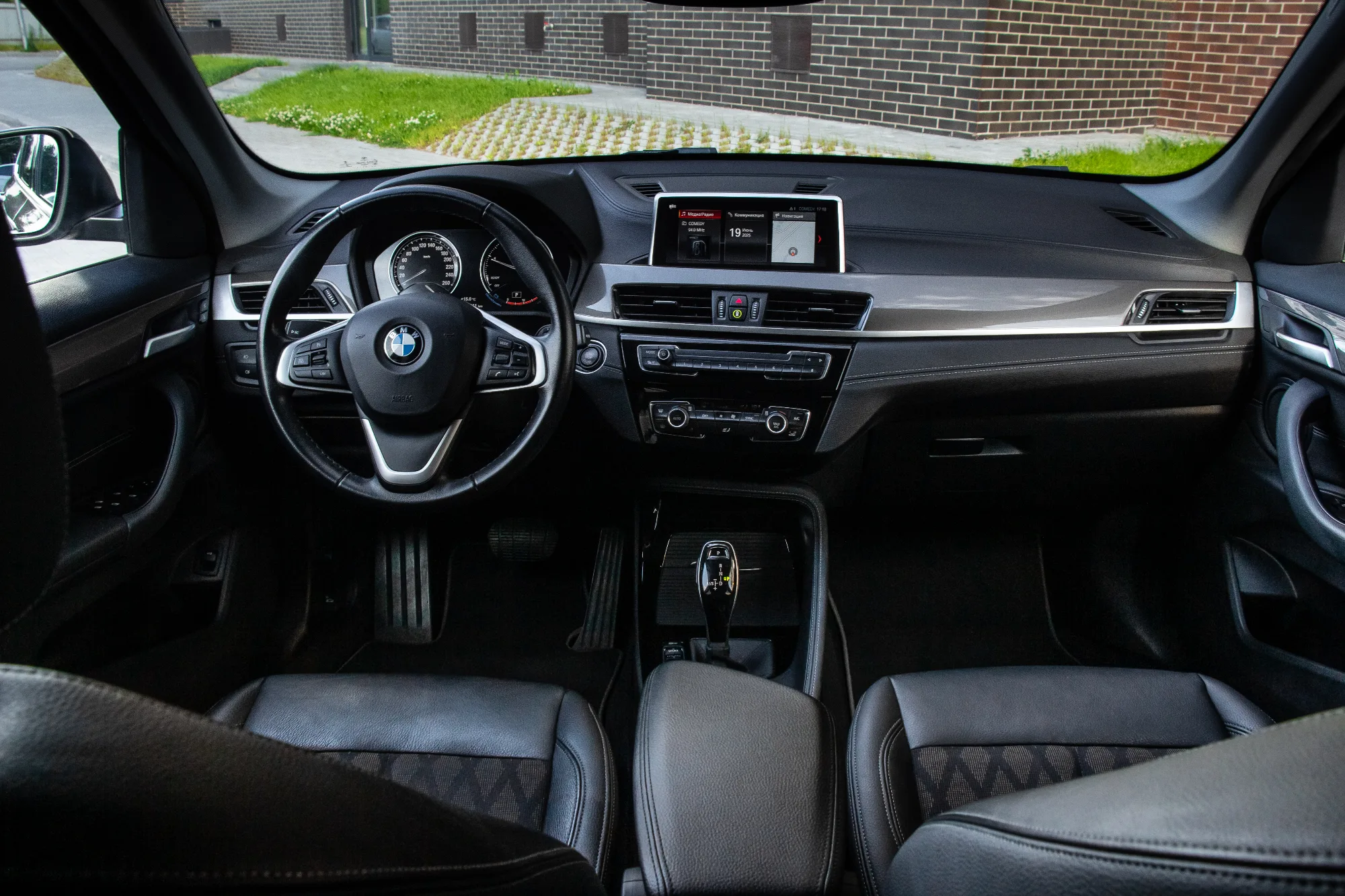 BMW X1 F48 Рестайлинг фото 19