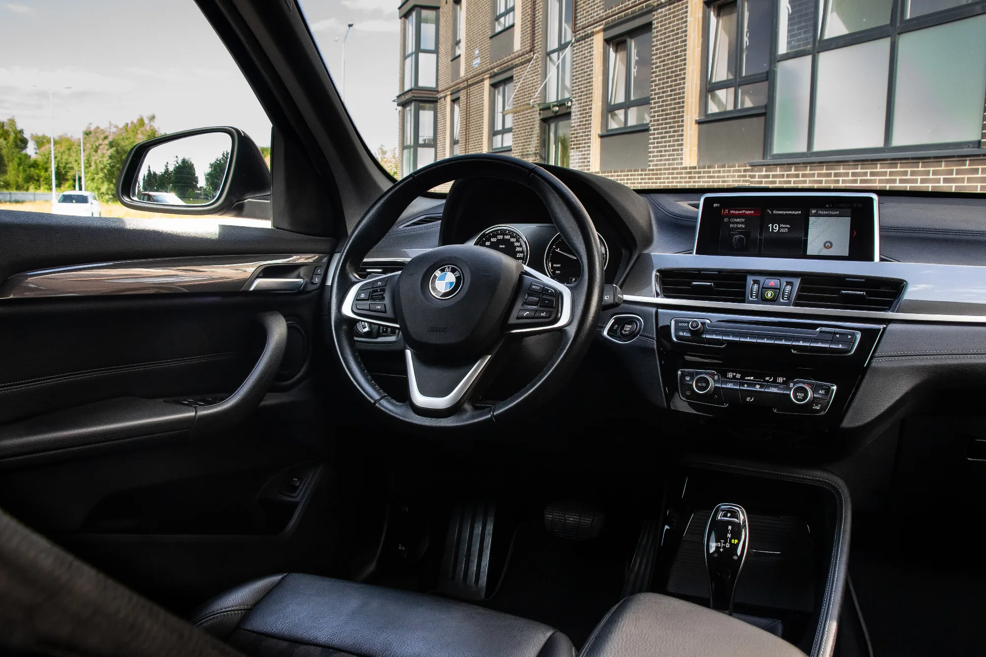 BMW X1 F48 Рестайлинг фото 23