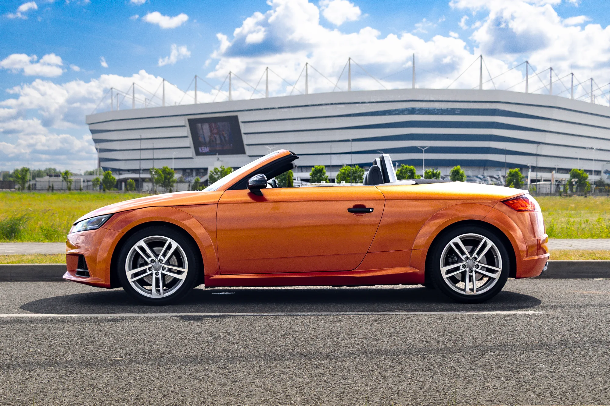 Audi TT Cabrio фото 8
