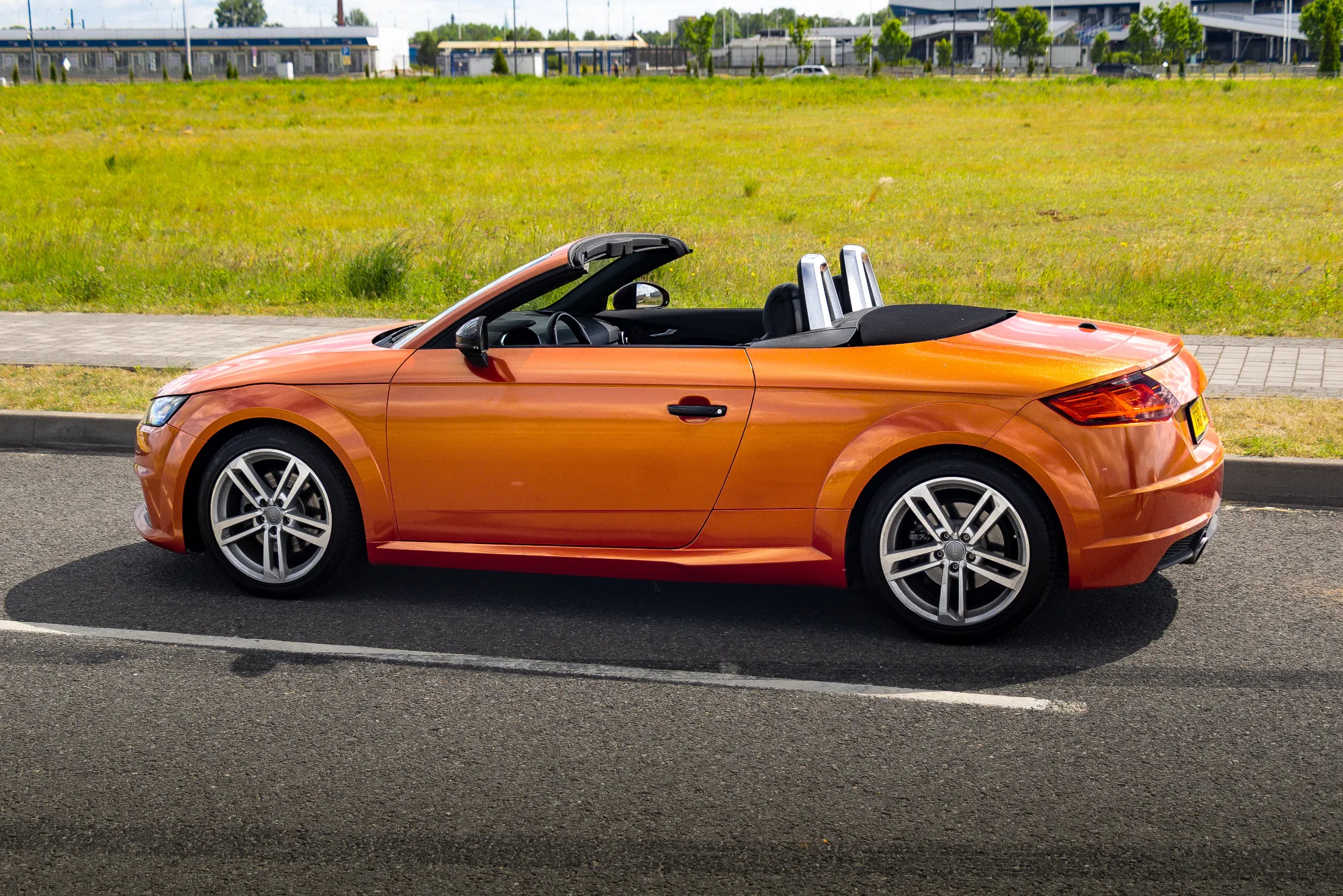 Audi TT Cabrio фото 9
