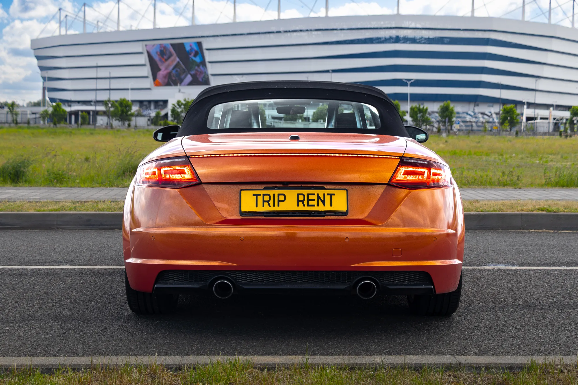 Audi TT Cabrio фото 12