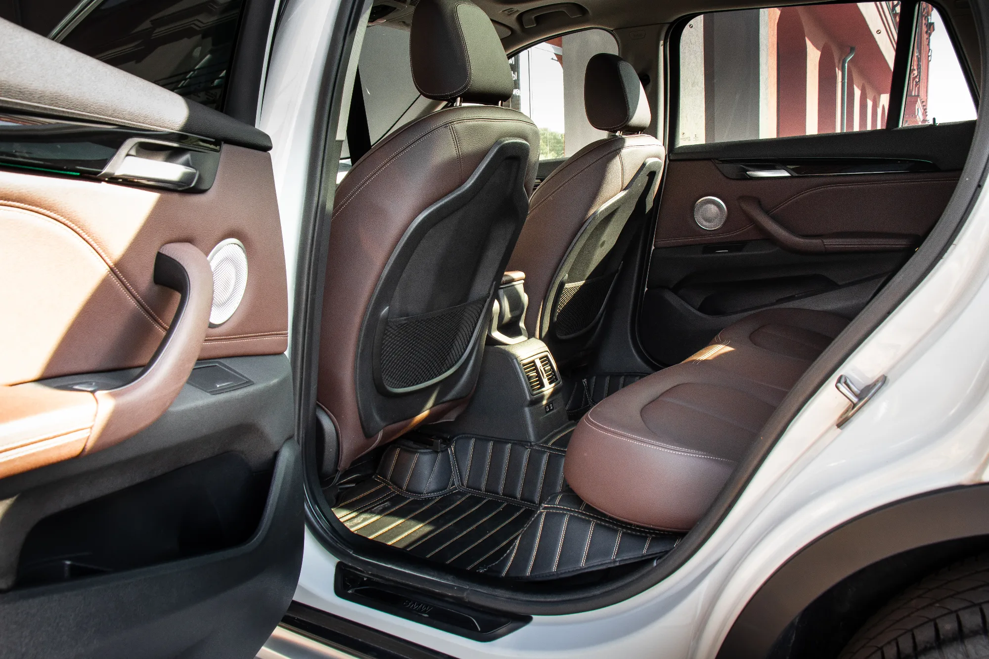 BMW X1 фото 9