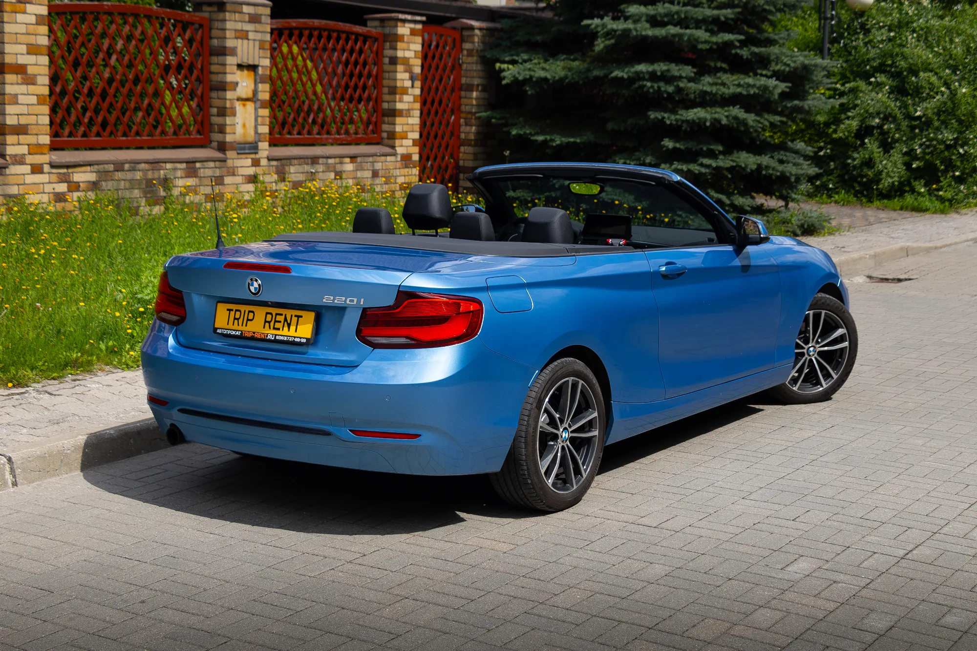 BMW 218i Cabrio фото 6