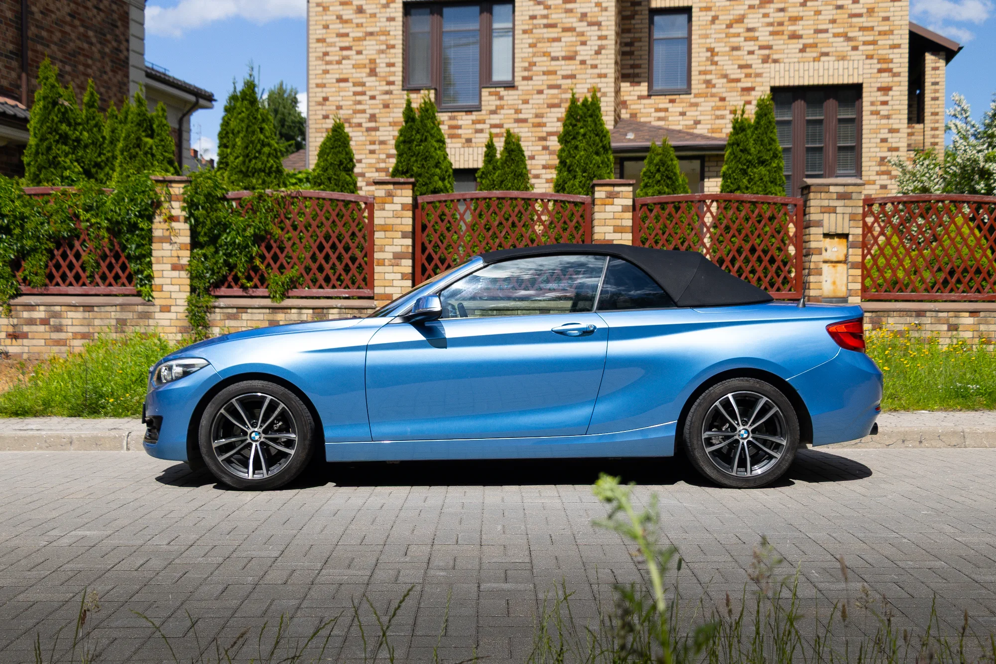 BMW 218i Cabrio фото 9