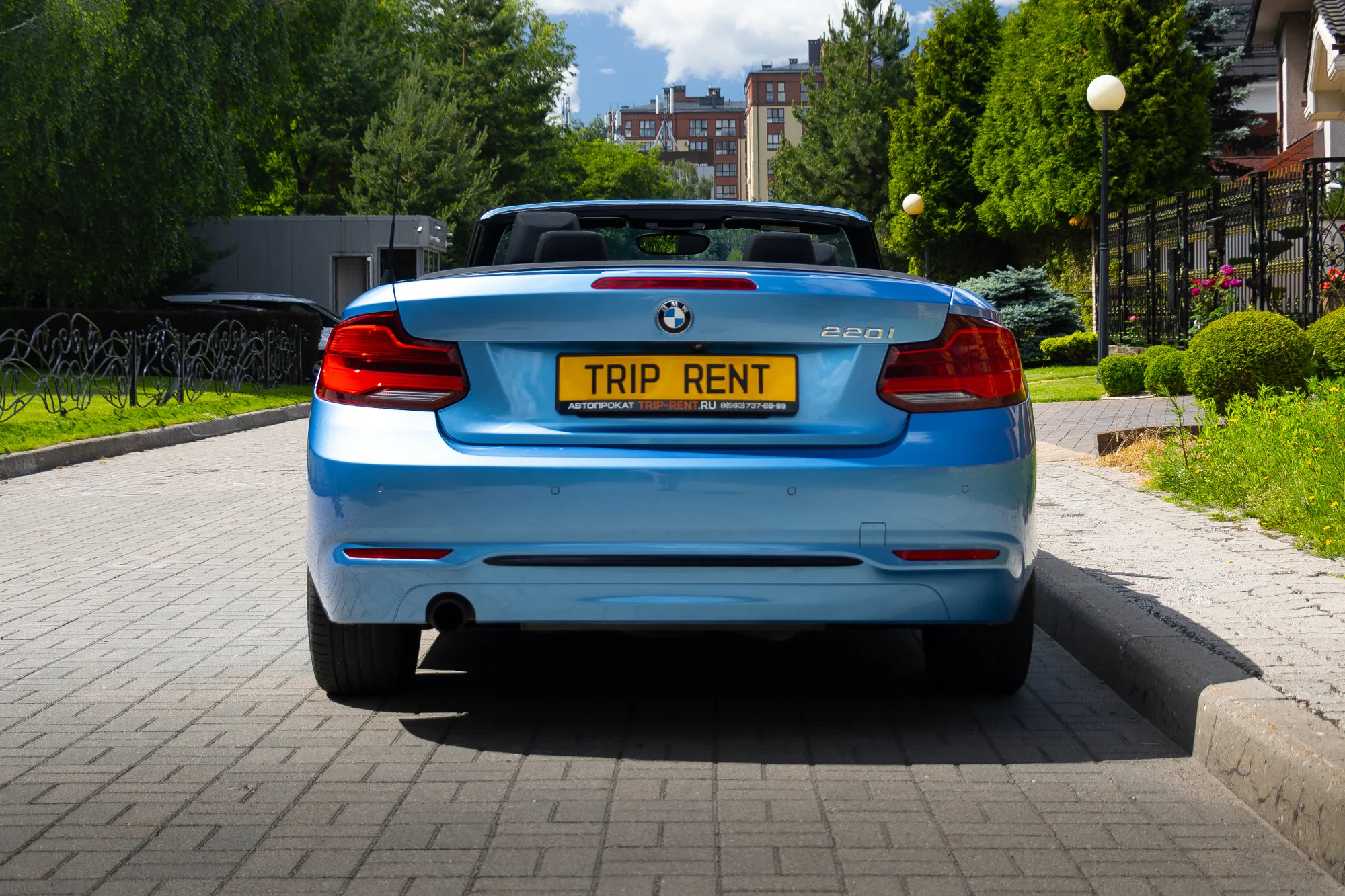 BMW 218i Cabrio фото 11