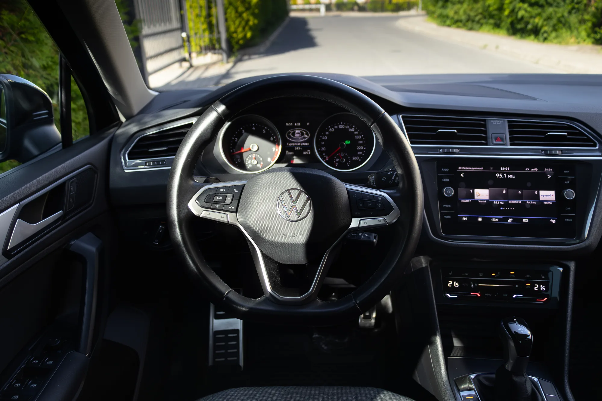 Volkswagen Tiguan фото 16