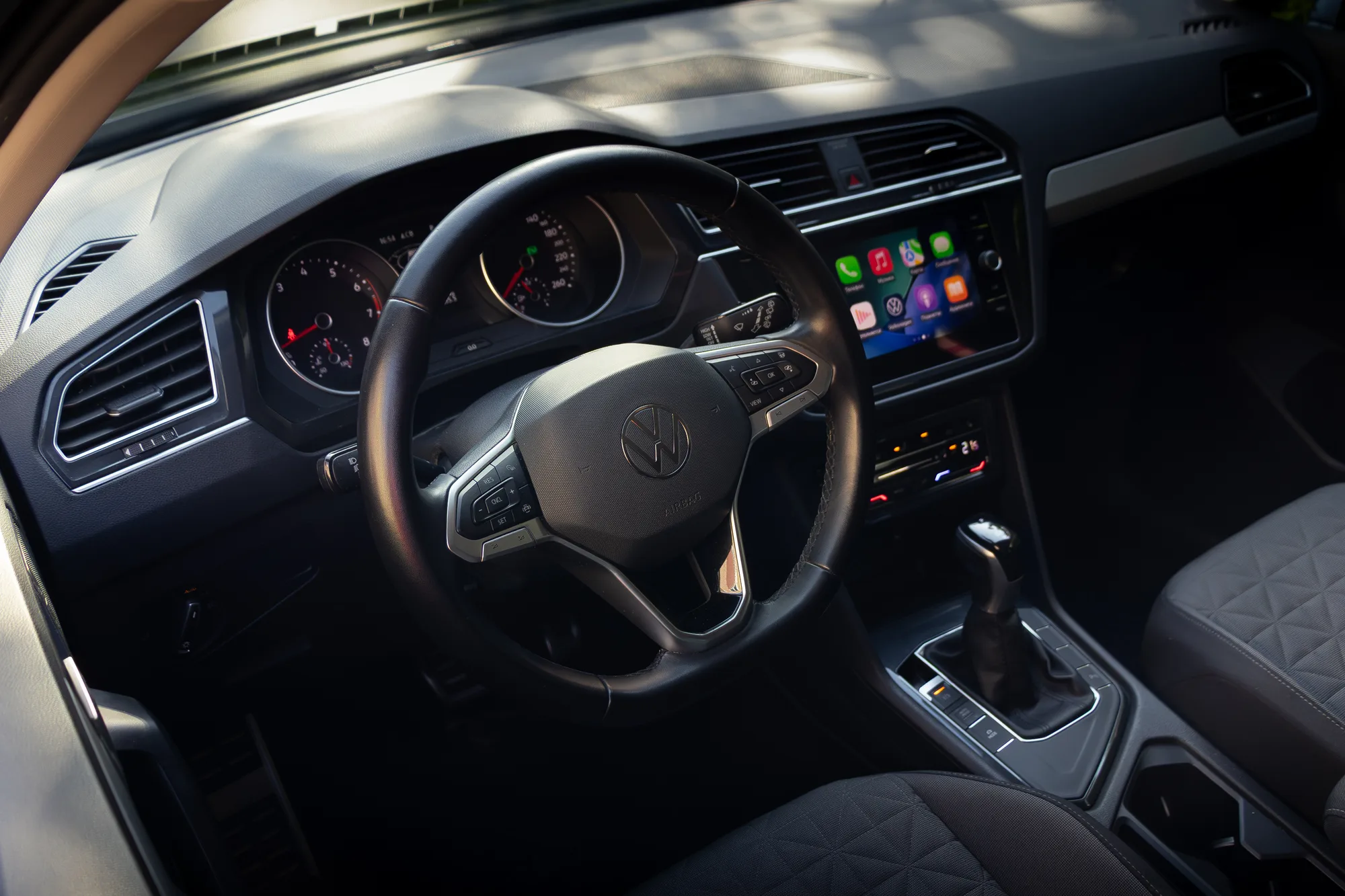 Volkswagen Tiguan фото 18