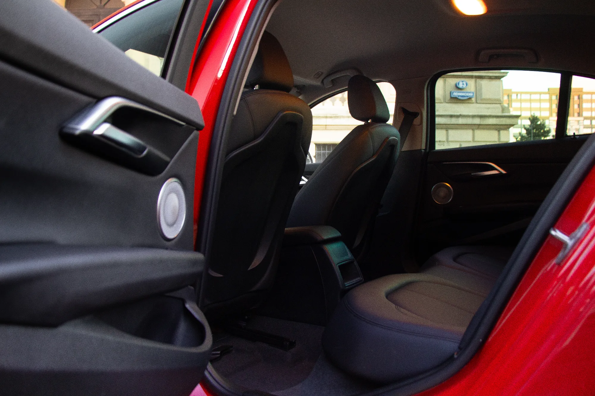 BMW 1-Series F52 фото 5