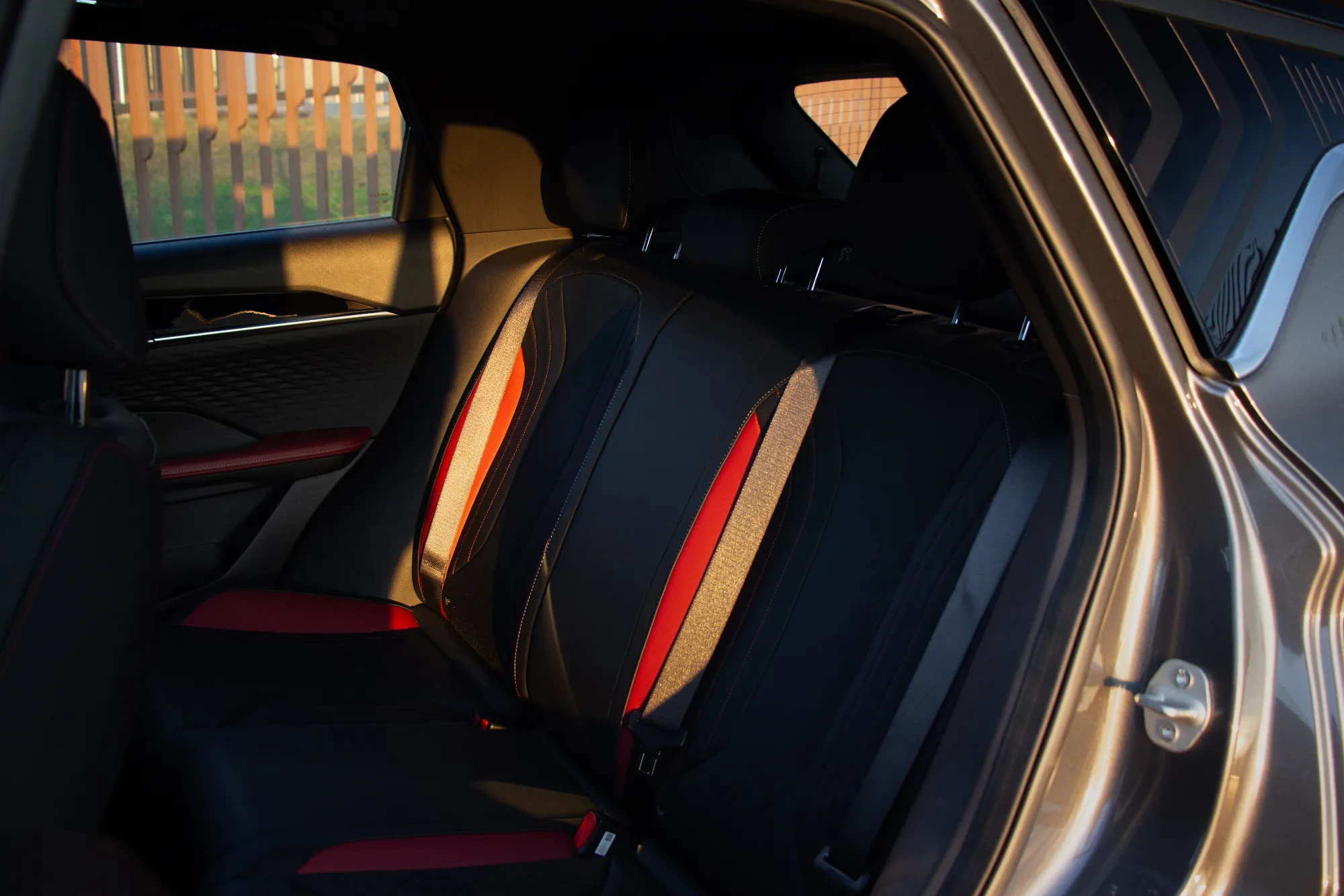Geely Coolray фото 14