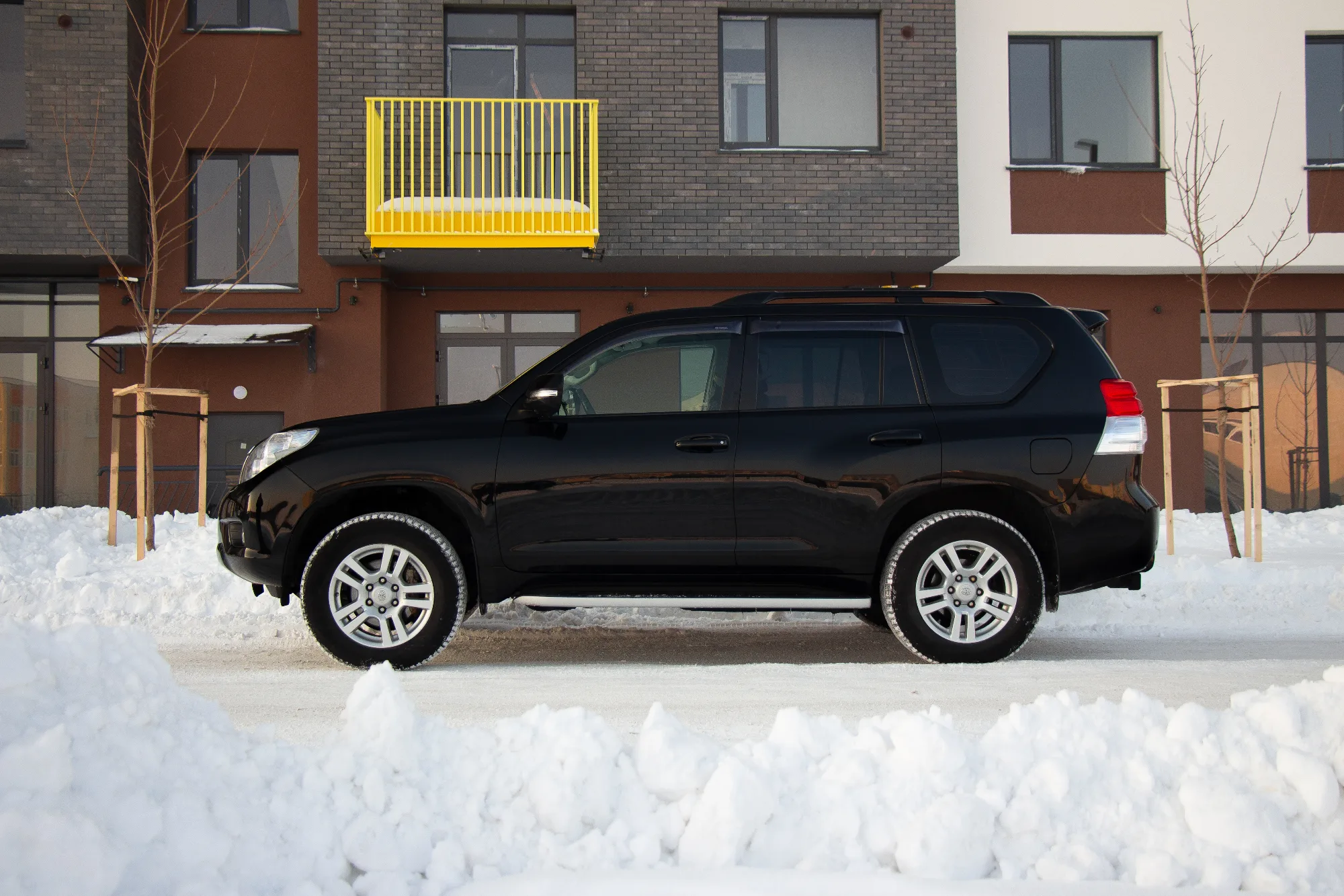 Toyota Cruiser Prado 150 фото 3