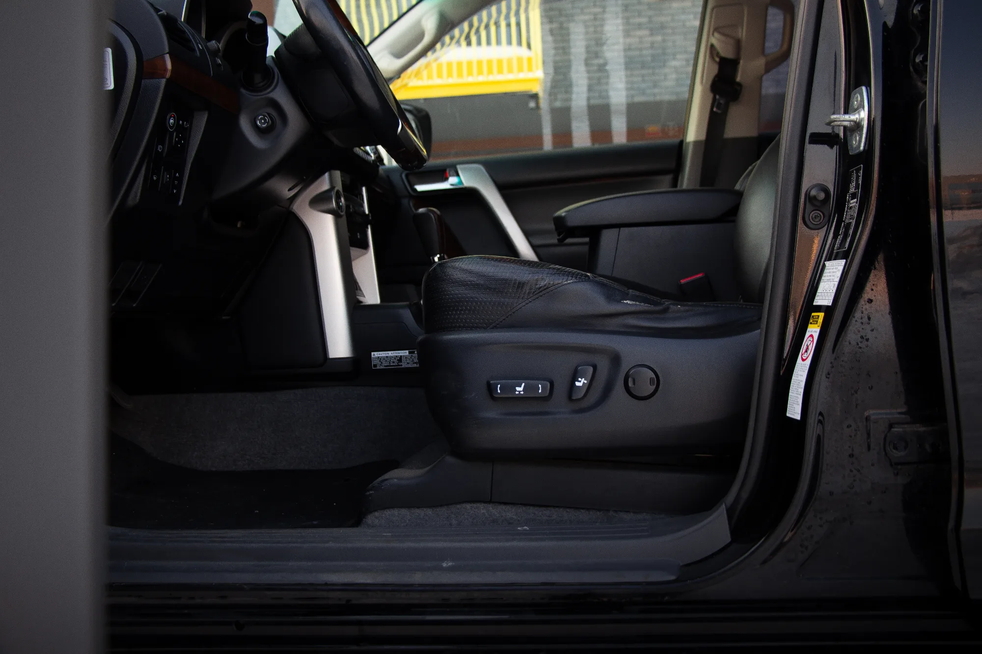 Toyota Cruiser Prado 150 фото 19