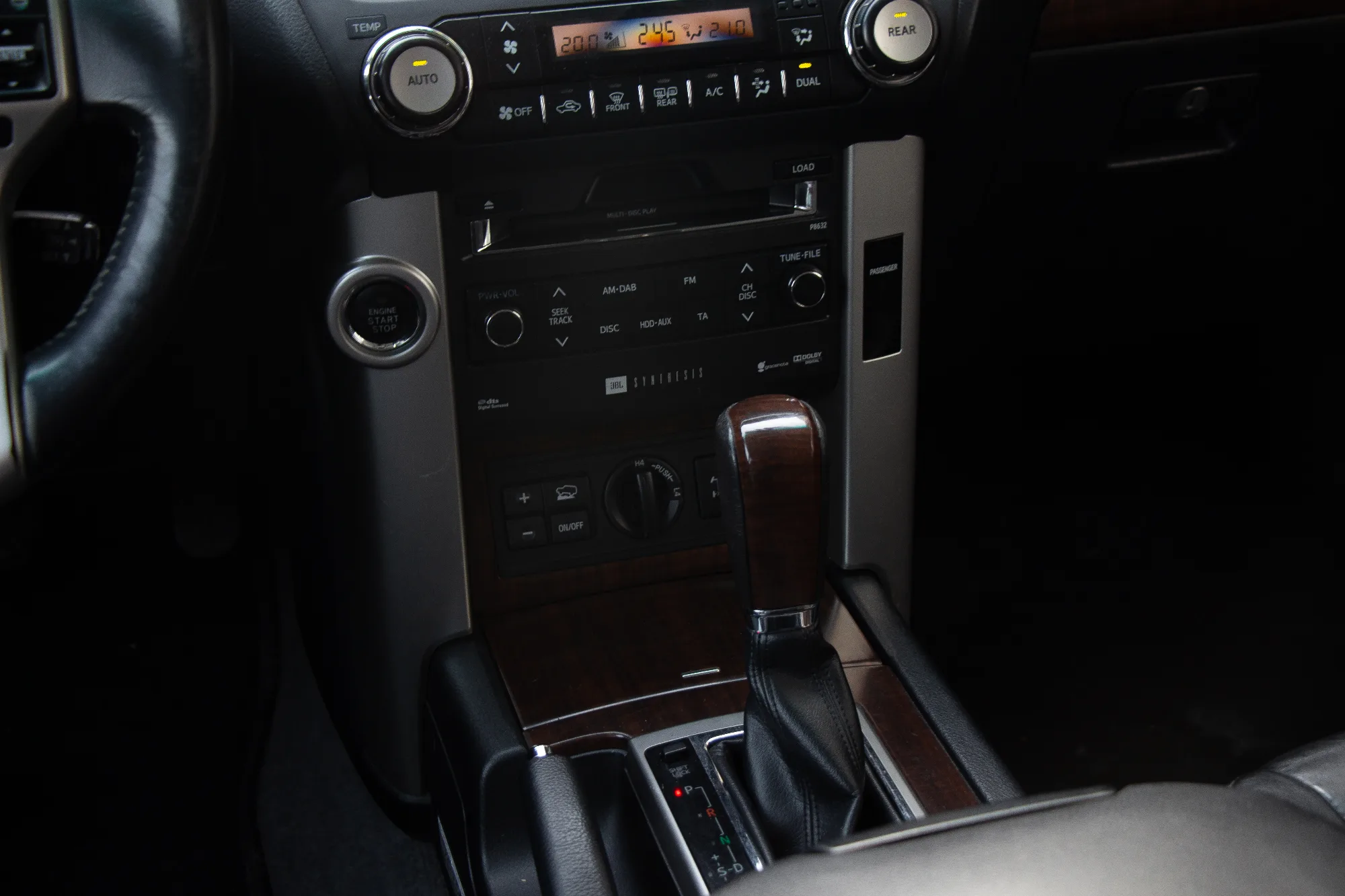 Toyota Cruiser Prado 150 фото 22