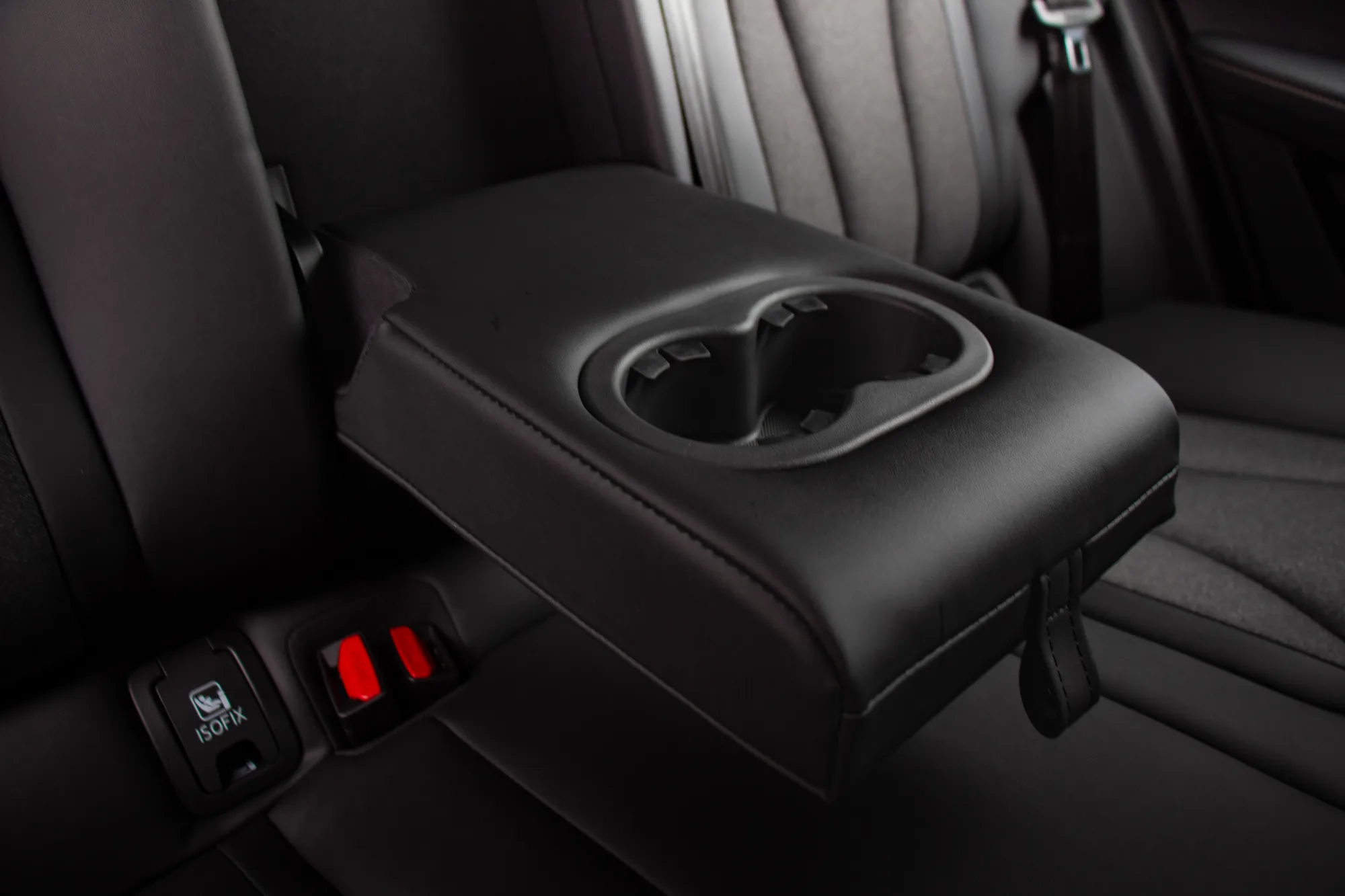 OMODA C5 фото 11