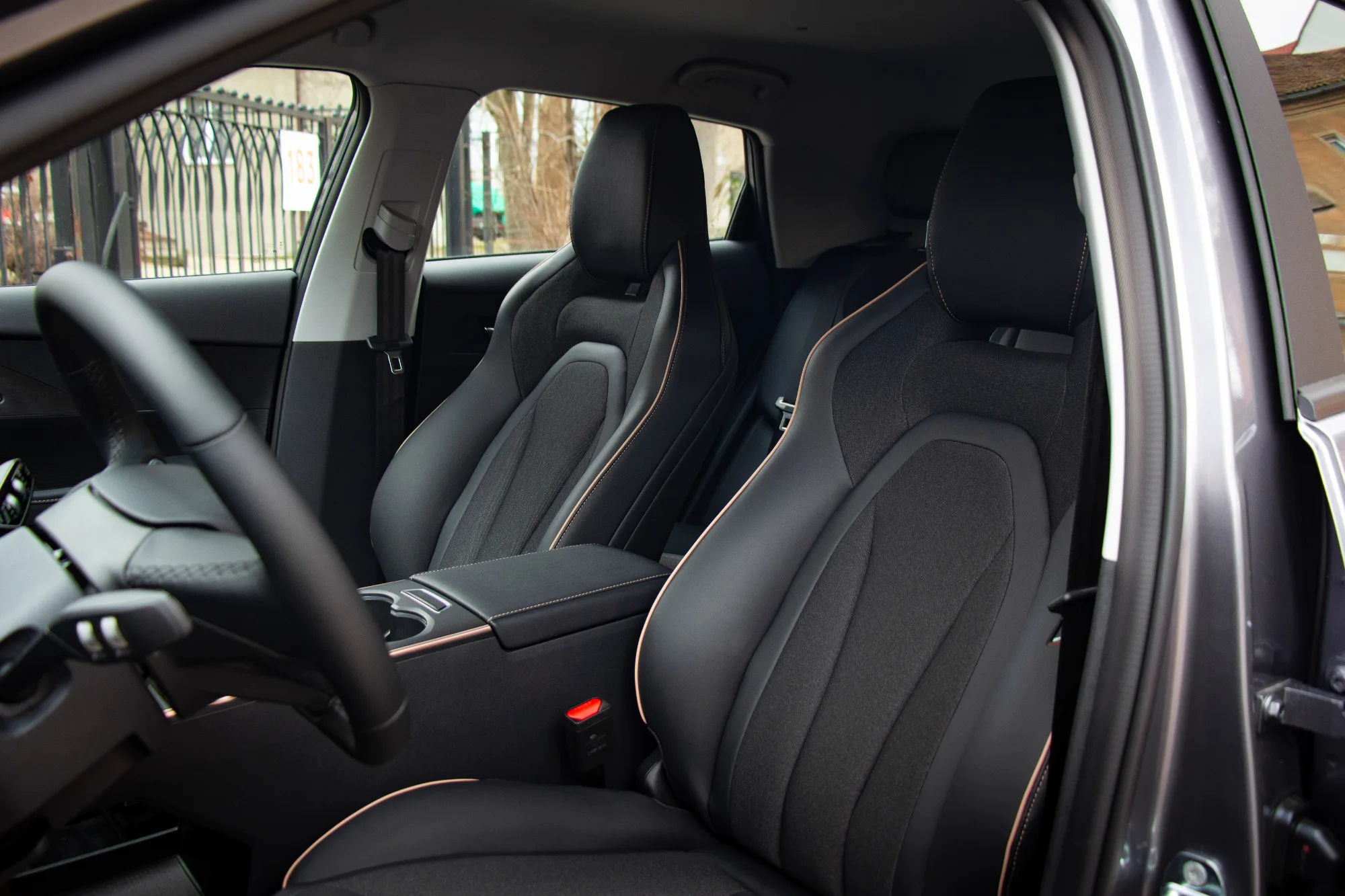 OMODA C5 фото 20