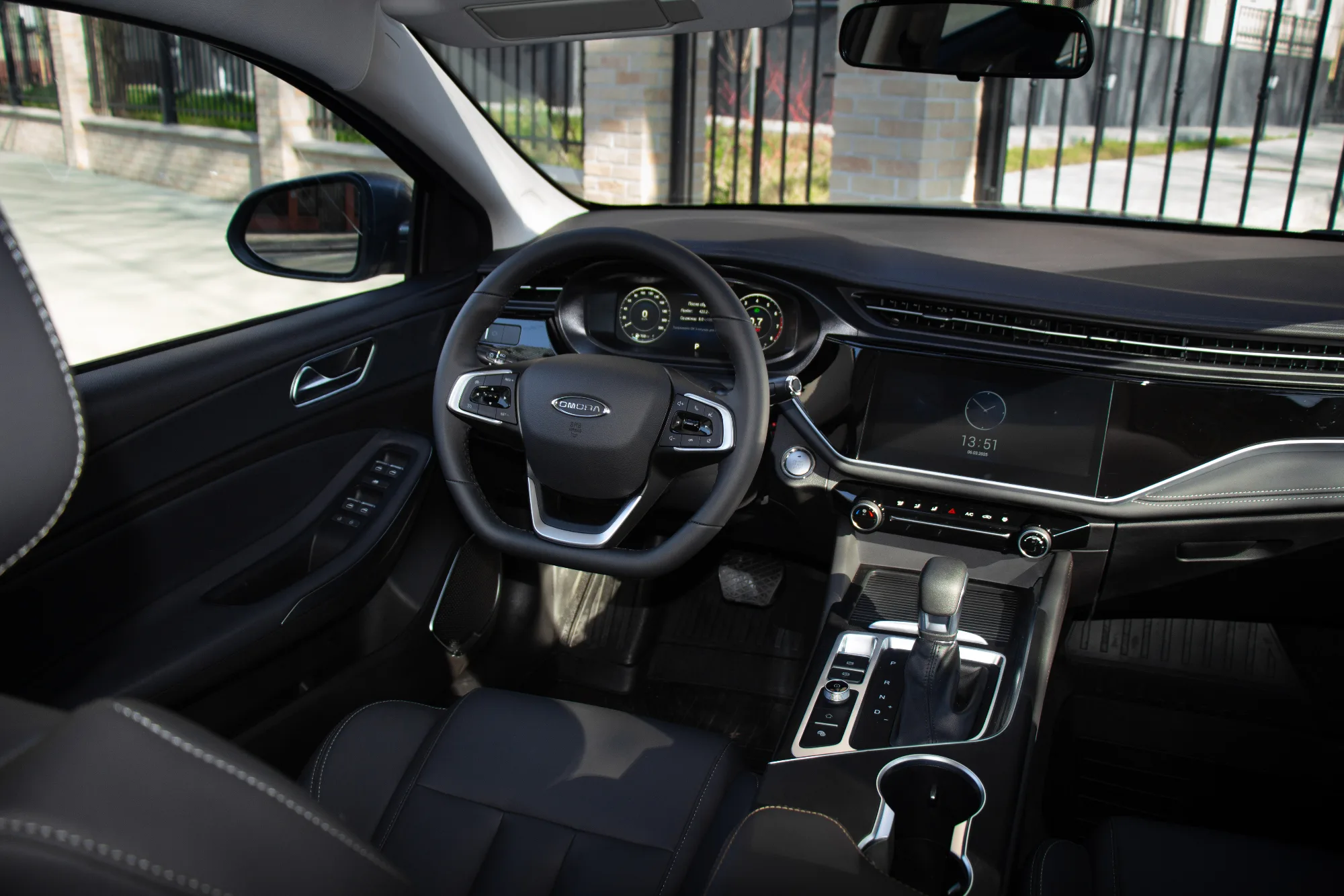 OMODA S5 фото 14