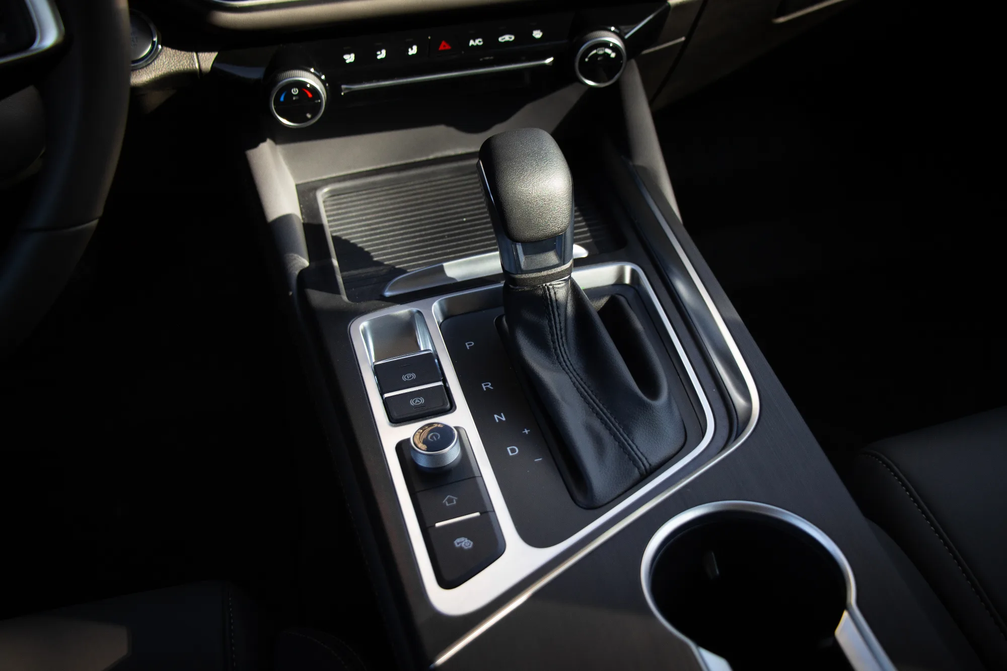 OMODA S5 фото 15