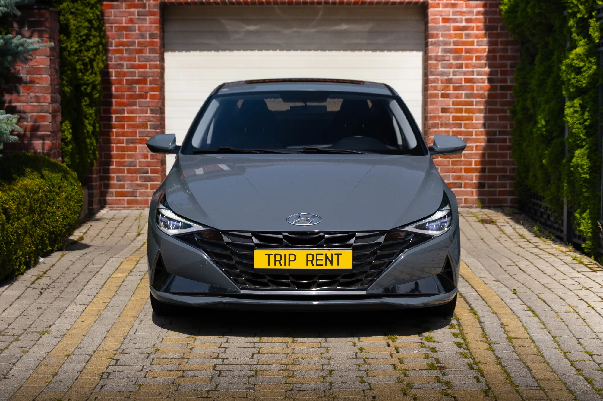 Hyundai Elantra фото 4