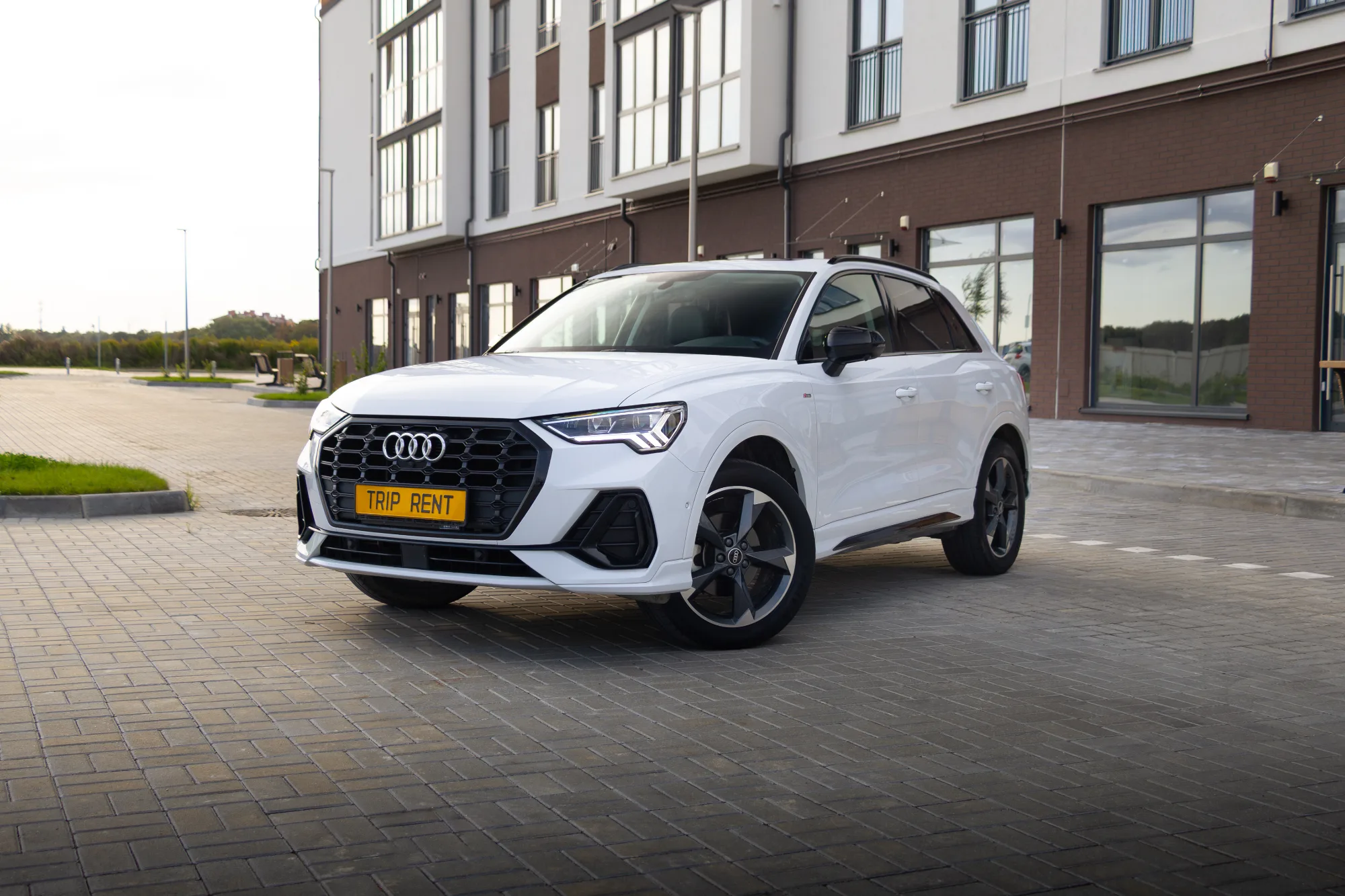 Audi Q3 фото 3