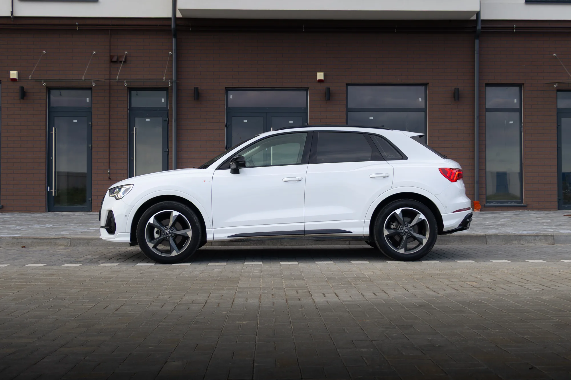 Audi Q3 фото 9