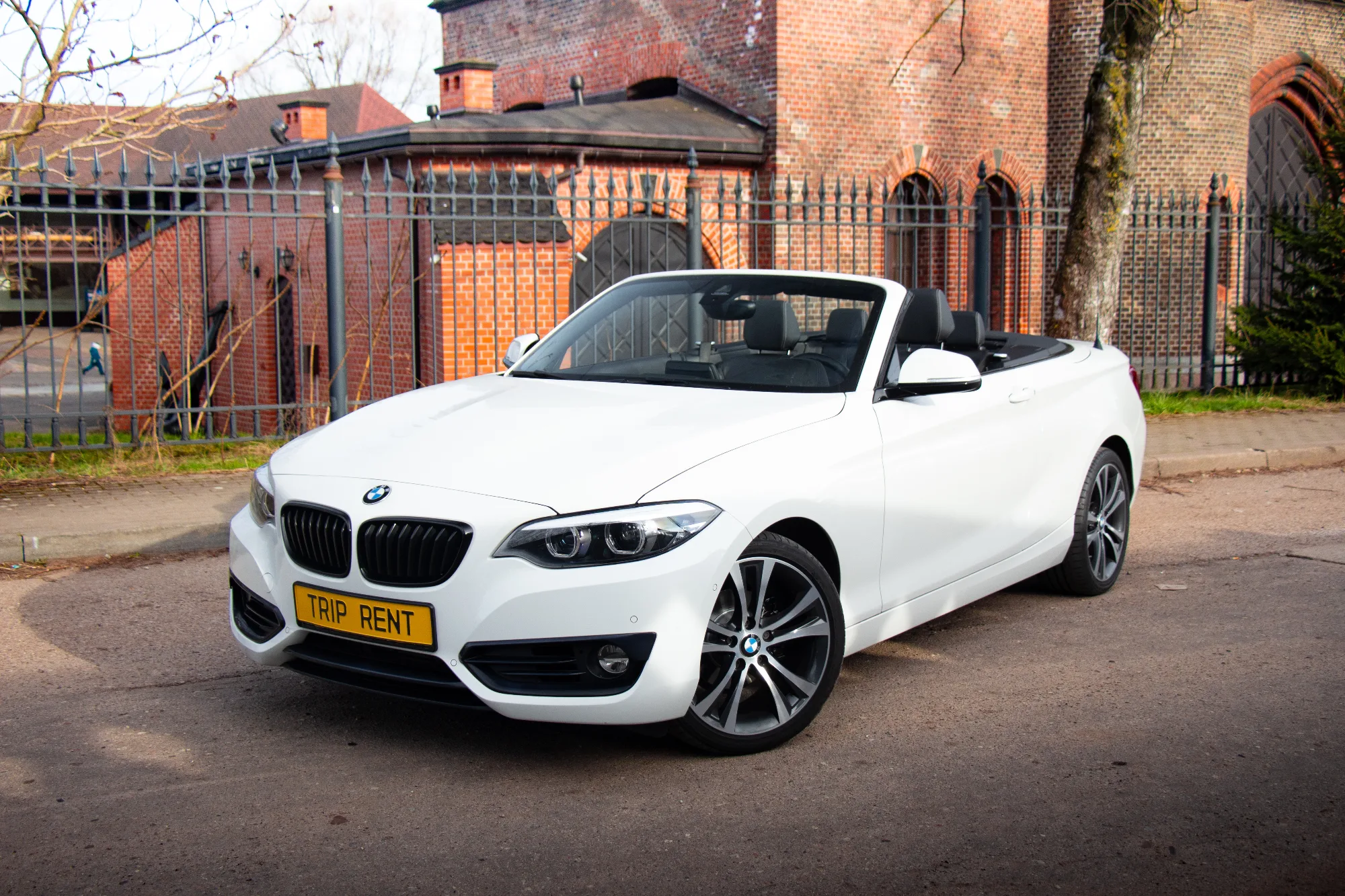 BMW 218i Cabrio фото 3