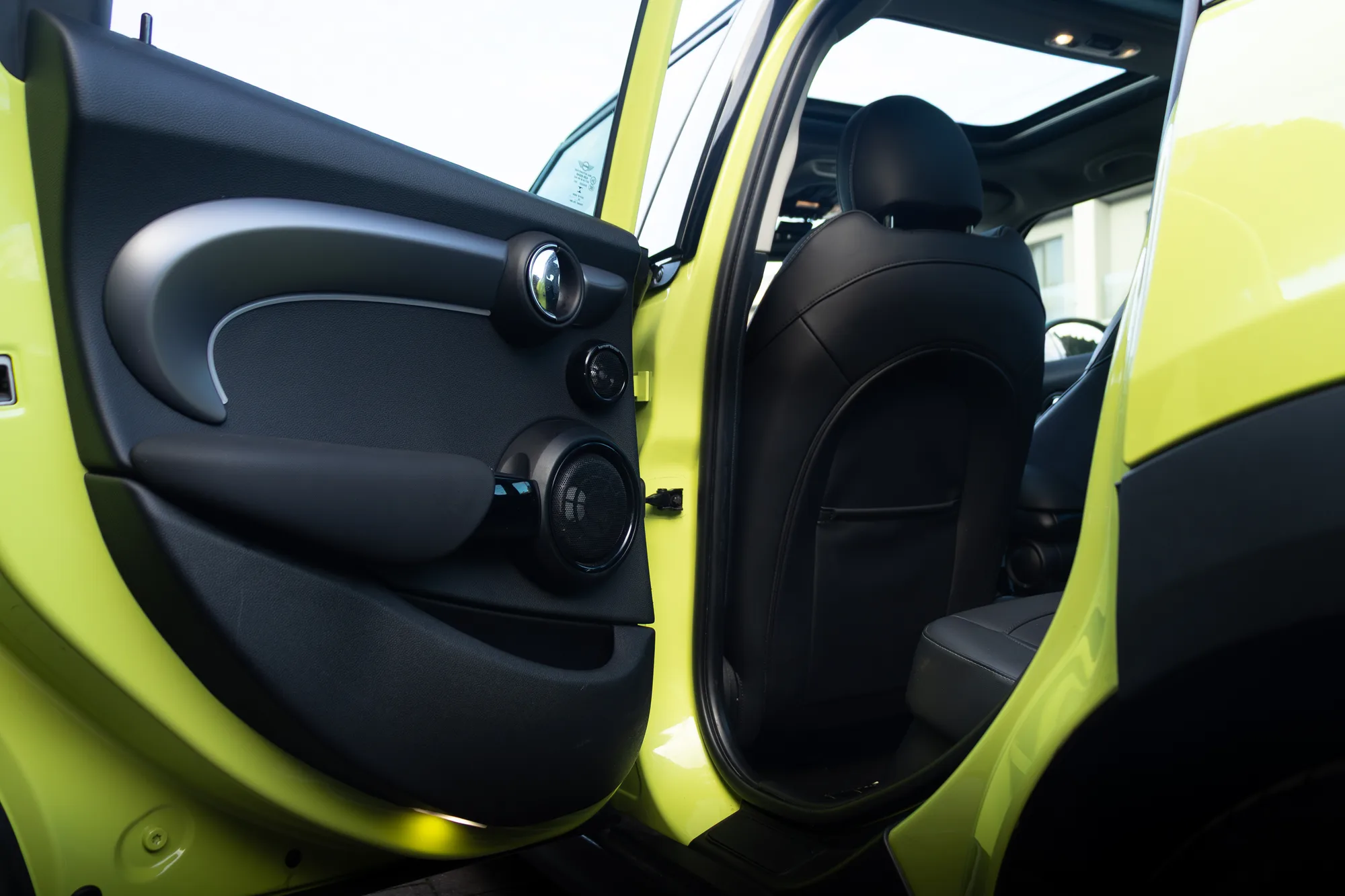Mini Cooper фото 9