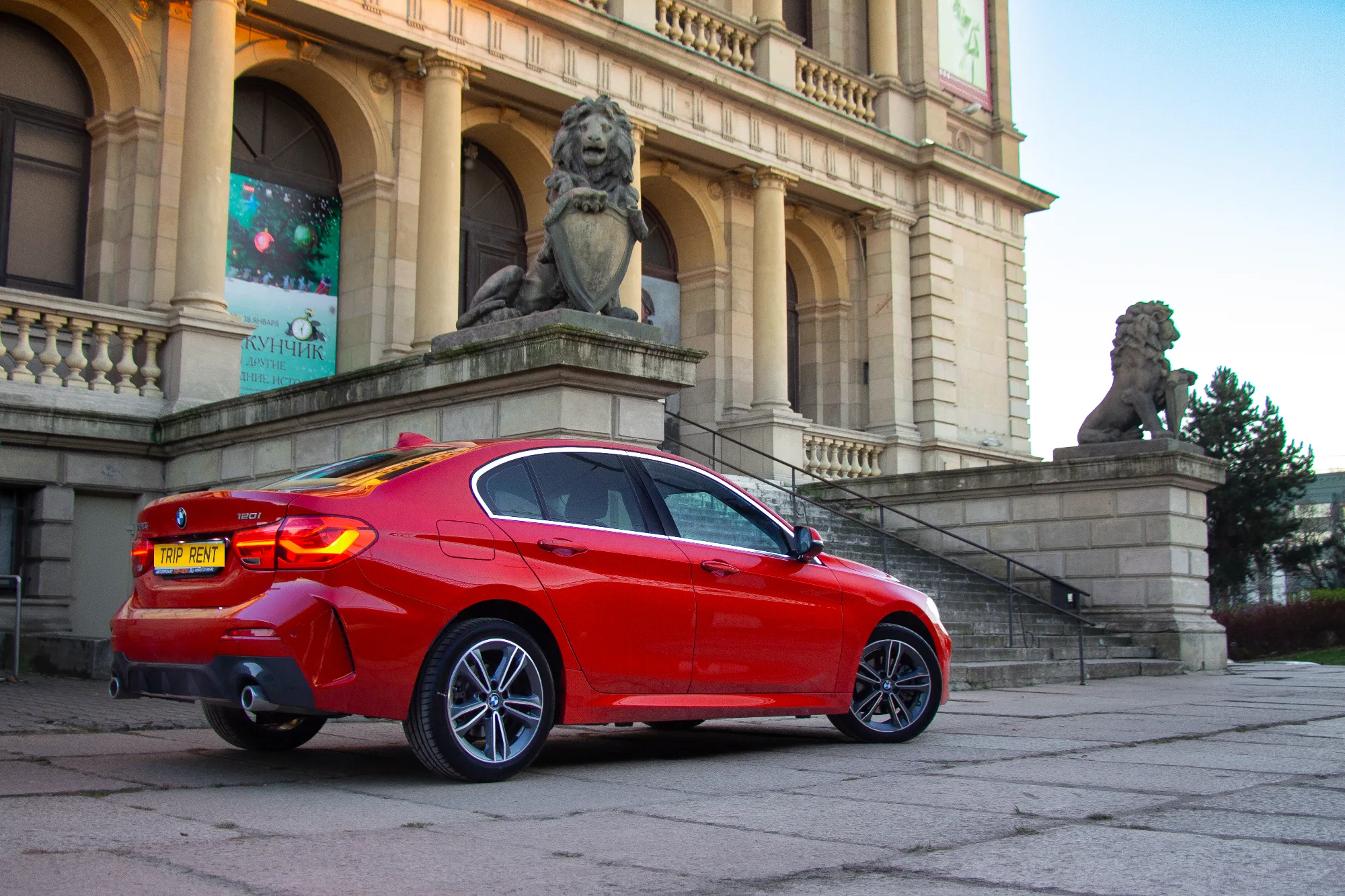 BMW 1-Series F52 фото 16